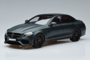 Mercedes E63 AMG Brabus 800 W213 Roheline GT Spirit 1:18