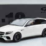 Mercedes AMG E63 S S213 T-Model Valge GT Spirit 1:18 - image 6 of 6