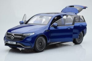 Mercedes EQC 400 Brilliant Sinine NZG 1:18 B66963757 Metall - pilt 2/8
