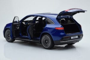 Mercedes EQC 400 Brilliant Sinine NZG 1:18 B66963757 Metall - pilt 7/8