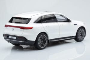 Mercedes EQC 400 Diamond Valge NZG 1:18 B66963756 Metall - pilt 3/8