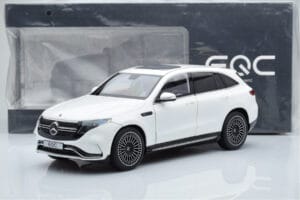 Mercedes EQC 400 Diamond Valge NZG 1:18 B66963756 Metall - pilt 8/8