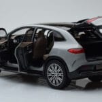 Mercedes EQE SUV X294 AMG Line Alpine Hall NZG 1:18 - image 5 of 8