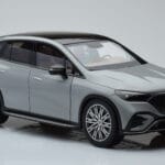 Mercedes EQE SUV X294 AMG Line Alpine Hall NZG 1:18 - image 6 of 8