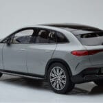 Mercedes EQE SUV X294 AMG Line Alpine Hall NZG 1:18 - image 7 of 8
