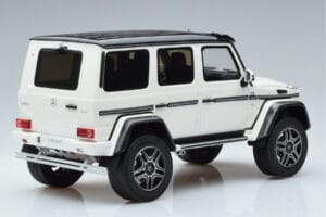 Mercedes G500 4x4 W463 GT Spirit 1:18 GT142 Vaik - pilt 2/6