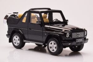 Mercedes G500 W463 Kabriolett Obsidian Must Otto 1:18 OT1040 Vaik - pilt 4/6