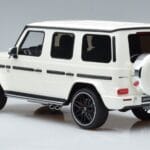 Mercedes AMG G63 W463 Valge GT Spirit 1:18 KJ038 Metall - image 5 of 6