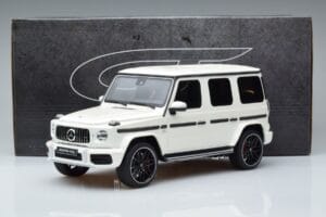 Mercedes AMG G63 W463 Valge GT Spirit 1:18 KJ038 Metall - pilt 6/6