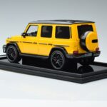 Mercedes AMG G63 W463 Kollane MotorHelix 1:18 MH018 Y Vaik - image 5 of 7
