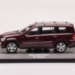 Mercedes GL X164 Karneool Punane Minichamps 1:43