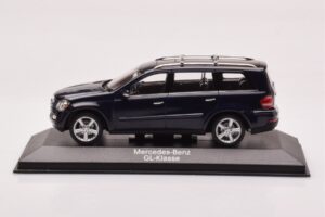 Mercedes GL X164 Tanzanite Sinine Minichamps 1:43