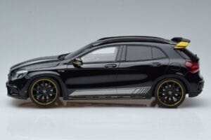 Mercedes AMG GLA45 X156 Kollane Night Edition GT Spirit 1:18 B66960469 Vaik - pilt 3/6