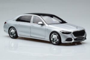 Mercedes Maybach S600 W222 V12 Biturbo Hightech Hõbedane Almost Real 1:18 820118 Metall - pilt 6/12