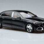 Mercedes Maybach S600 W222 V12 Biturbo Obsidian Must Almost Real 1:18 - image 6 of 11