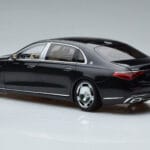 Mercedes Maybach S600 W222 V12 Biturbo Obsidian Must Almost Real 1:18 - image 7 of 11