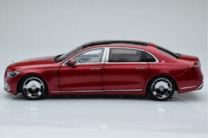 Mercedes Maybach S600 W222 V12 Biturbo Patagonia Punane Almost Real 1:18 820119 Metall - pilt 4/10