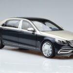 Mercedes Maybach S650 X222 Hõbedsinine Norev 1:18 B66960615 Metall - image 5 of 7