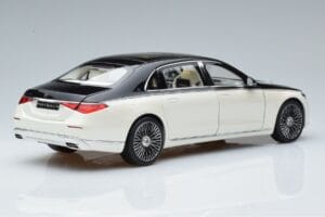 Mercedes Maybach S680 X223 Valge Norev 1:18 B66961424 Metall - pilt 3/7
