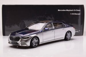 Mercedes Maybach S680 W223 Nautical Sinine Cirrus Hõbedane Almost Real 1:18 820125 Metall - pilt 8/8