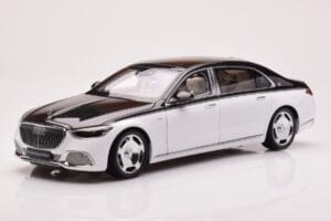 Mercedes Maybach S680 W223 Obsidian Must Diamond Valge Almost Real 1:18 820121