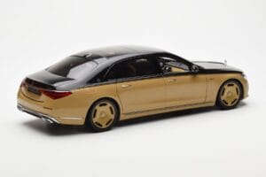 Mercedes Maybach S680 W223 Obsidian Must Sand Almost Real 1:18 820124 Metall - pilt 3/7