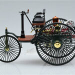Mercedes Patent Motorwagen Roheline Norev 1:18 - image 3 of 6