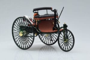 Mercedes Patent Motorwagen Roheline Norev 1:18 183701 Metall - pilt 4/6