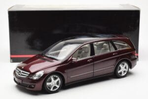Mercedes R-Class W251 Punane Metallic Minichamps 1:18 150034602 Metall - pilt 8/8