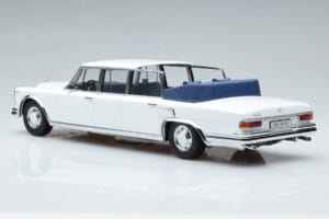 Mercedes 600 Pullman W100 Landaulet Valge KK-Scale 1:18 KKDC181184 Metall - pilt 5/6
