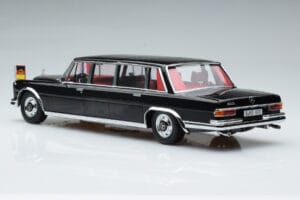 Mercedes 600 Pullman W100 W. Brandt G. Pompidou KK-Scale 1:18 KKDC181134 Metall - pilt 5/6