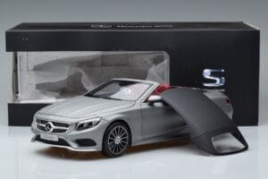 Mercedes S-Class A217 Kabriolett Hall Norev 1:18 B66960355 Metall - pilt 8/8