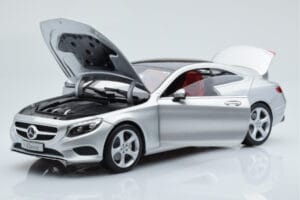 Mercedes S-Class W222 Iridium Hõbedane Norev 1:18 B66961242 Metall - pilt 2/8