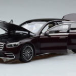 Mercedes S-Class W223 AMG Line Punane Norev 1:18 - image 2 of 8