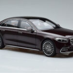 Mercedes S-Class W223 AMG Line Punane Norev 1:18 - image 6 of 8