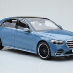 Mercedes S-Class W223 Vintage Sinine Norev 1:18 - image 5 of 7