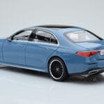 Mercedes S-Class W223 Vintage Sinine Norev 1:18 - image 6 of 7