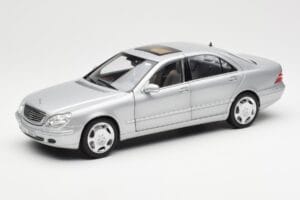 Mercedes S600 W220 Hõbedane Metallic Norev 1:18