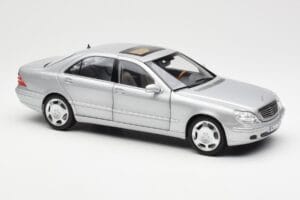 Mercedes S600 W220 Hõbedane Metallic Norev 1:18 183810 Metall - pilt 6/8