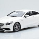 Mercedes AMG S63 C217 Coupe Valge GT Spirit 1:18