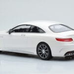 Mercedes AMG S63 C217 Coupe Valge GT Spirit 1:18 - image 5 of 6