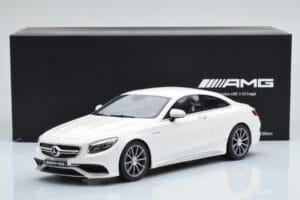 Mercedes AMG S63 C217 Coupe Valge GT Spirit 1:18 B66960372 Vaik - pilt 6/6