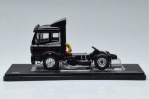 Mercedes SK2 1850 Must IXO 1:43 TR156 Metall - pilt 3/6