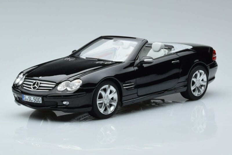 Mercedes SL500 R230 Must Norev 1:18 183840 Metall