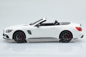 Mercedes AMG SL63 R231 Valge GT Spirit 1:18 B66965708 Vaik - pilt 3/6