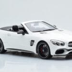 Mercedes AMG SL63 R231 Valge GT Spirit 1:18 - image 4 of 6