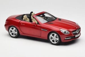 Mercedes SLK R172 Designo Zircon Punane Minichamps 1:18 B66960513 Metall - pilt 6/8