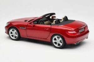 Mercedes SLK R172 Designo Zircon Punane Minichamps 1:18 B66960513 Metall - pilt 7/8