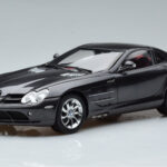 Mercedes SLR McLaren Must CMC 1:18