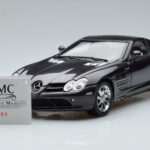 Mercedes SLR McLaren Must CMC 1:18 - image 8 of 10